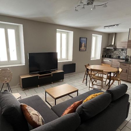 Bel Appartement 2 Chambres Au Coeur Du Village Eyragues 外观 照片