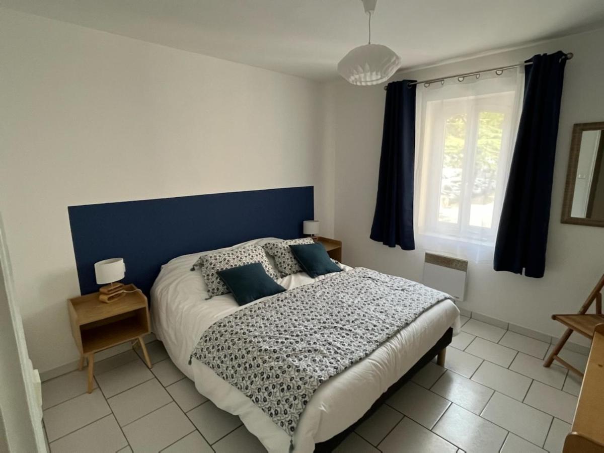 Bel Appartement 2 Chambres Au Coeur Du Village Eyragues 外观 照片