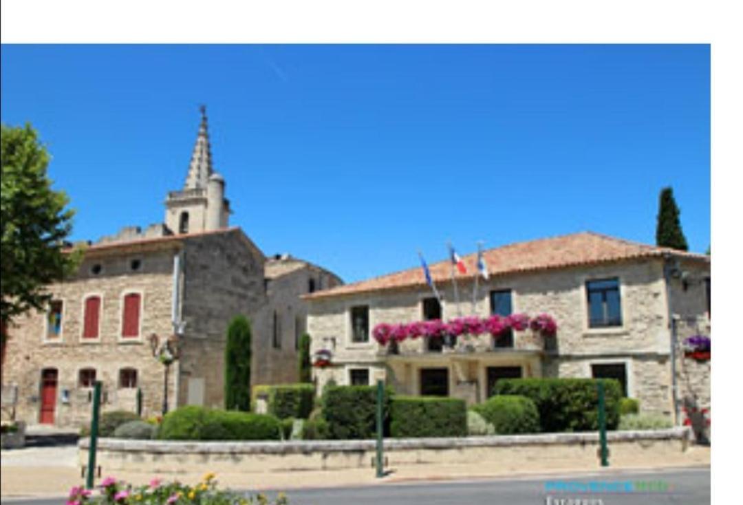 Bel Appartement 2 Chambres Au Coeur Du Village Eyragues 外观 照片